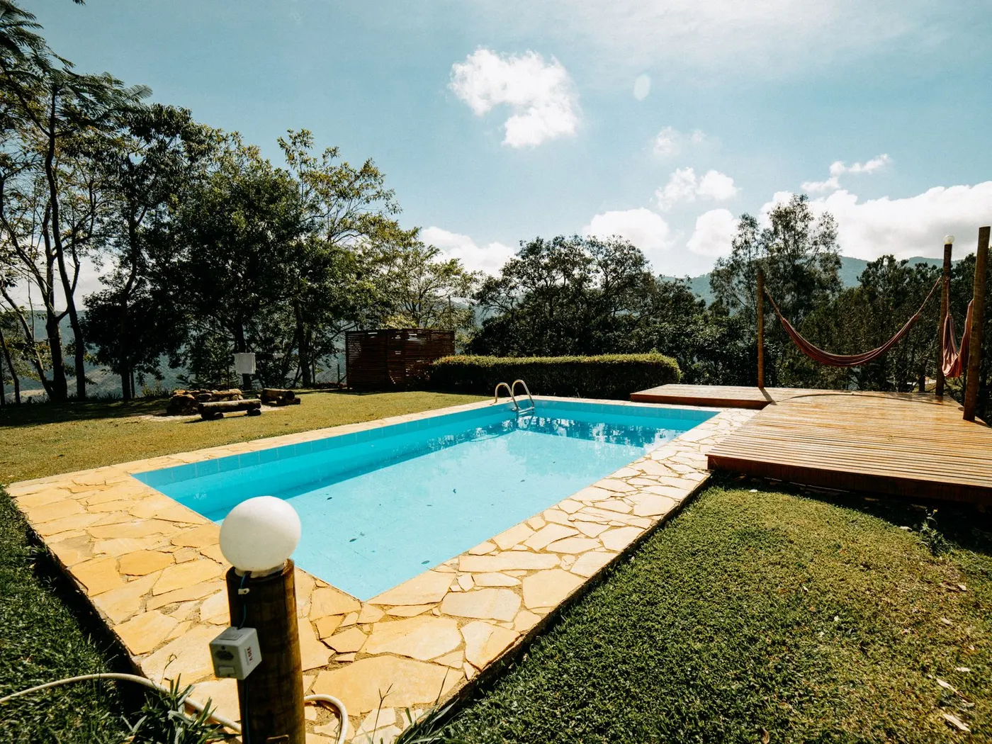 Running Your Borehole and Pool Pump on Solar